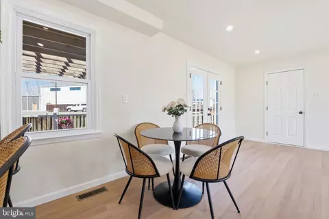 Dining - 311 Cheyenne Dr, Frederick, MD 21701 photo 1 of 1