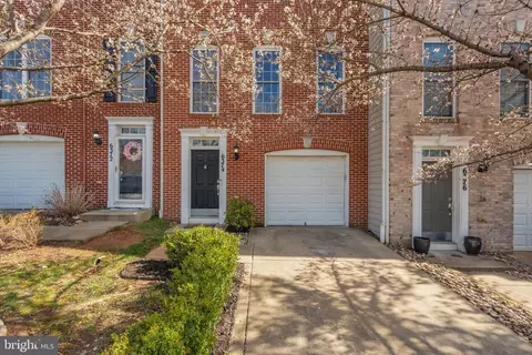 6374 Meandering Woods Ct, Frederick, MD 21701