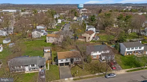 View/Area - 1820 Millstream Dr, Frederick, MD 21702 photo 3 of 3