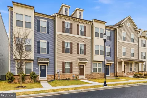 Exterior - 1320 Ricketts Rd, Frederick, MD 21702 photo 4 of 9