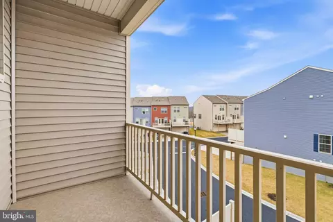 Exterior - 1320 Ricketts Rd, Frederick, MD 21702 photo 7 of 9