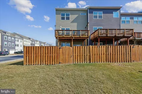 Exterior - 6501 Britannic Pl, Frederick, MD 21703 photo 12 of 16