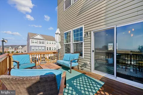 Exterior - 6501 Britannic Pl, Frederick, MD 21703 photo 5 of 16
