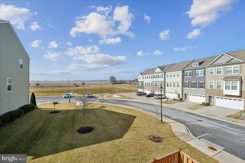 View/Area - 6501 Britannic Pl, Frederick, MD 21703 photo 1 of 1