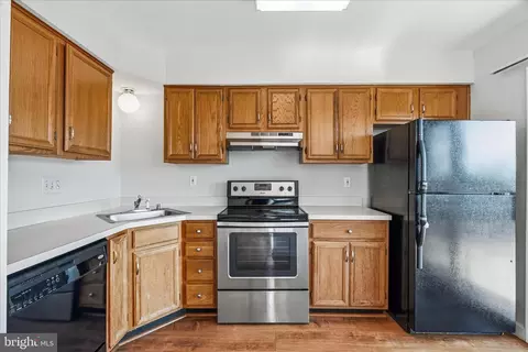 Kitchen - 6414 View Point Ct, Frederick, MD 21703 photo 1 of 2