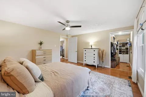 Bedroom - 447 Center St, Frederick, MD 21701 photo 3 of 7
