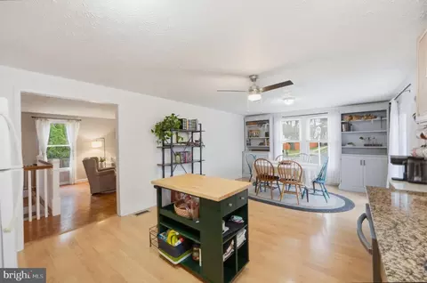 Dining - 447 Center St, Frederick, MD 21701 photo 1 of 1