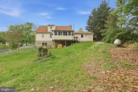 Exterior - 9304 Liberty Ct, Frederick, MD 21701 photo 5 of 7