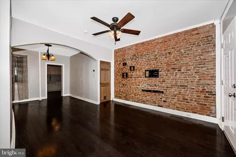 Living - 467 W South St, Frederick, MD 21701 photo 4 of 5