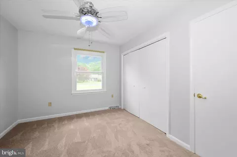 Bedroom - 4211 Springview, Jefferson, MD 21755 photo 3 of 5