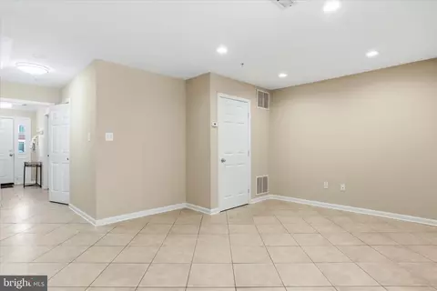Living - 2544 Emerson Dr, Frederick, MD 21702 photo 2 of 2