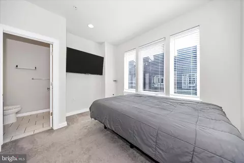 Bedroom - 1403 Bexley Ln, Frederick, MD 21701 photo 3 of 4