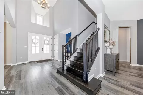 Entry Way - 5704 Scott Ridge Pl, Frederick, MD 21704 photo 6 of 13