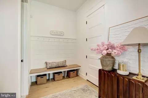 Entry Way - 2728 Hillfield Dr, Frederick, MD 21702 photo 7 of 15