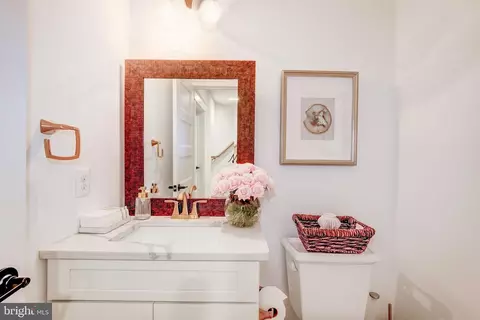 Bath - 2728 Hillfield Dr, Frederick, MD 21702 photo 10 of 10