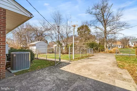 Exterior - 615 Taney Ave, Frederick, MD 21702 photo 4 of 8