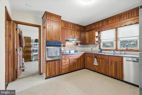 Kitchen - 615 Taney Ave, Frederick, MD 21702 photo 3 of 6