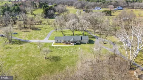 10702 Dublin Rd, Walkersville, MD 21793