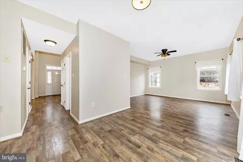 Entry Way - 2583 Bear Den Rd, Frederick, MD 21701 photo 3 of 7