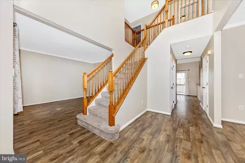 Entry Way - 2583 Bear Den Rd, Frederick, MD 21701 photo 4 of 7