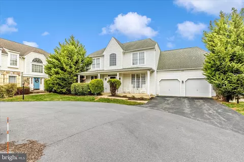 Exterior - 2583 Bear Den Rd, Frederick, MD 21701 photo 4 of 20