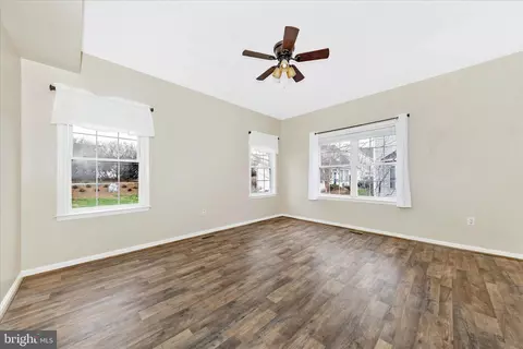 Living - 2583 Bear Den Rd, Frederick, MD 21701 photo 4 of 7