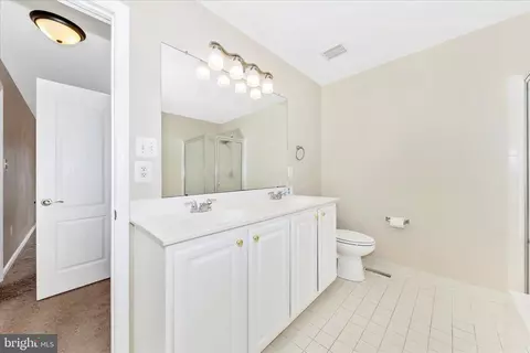 Bath - 2583 Bear Den Rd, Frederick, MD 21701 photo 2 of 4