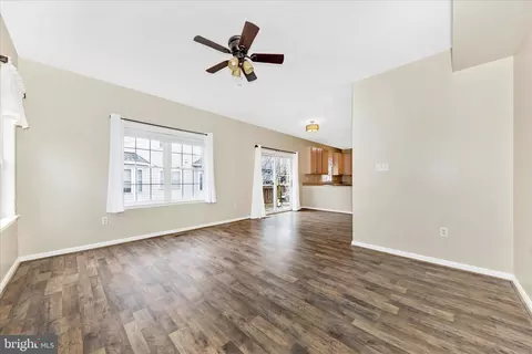 Living - 2583 Bear Den Rd, Frederick, MD 21701 photo 5 of 7