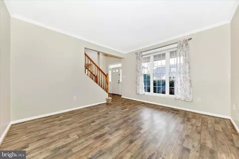 Living - 2583 Bear Den Rd, Frederick, MD 21701 photo 2 of 7