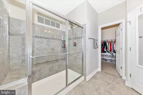 Entry Way - 825 Holden Rd, Frederick, MD 21701 photo 8 of 11