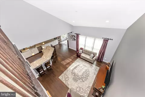 Entry Way - 825 Holden Rd, Frederick, MD 21701 photo 3 of 11