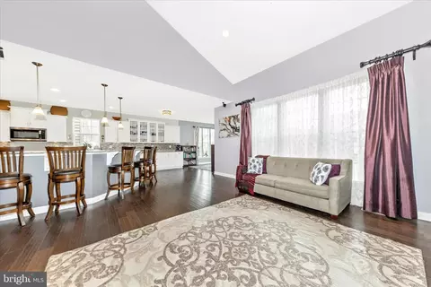 Entry Way - 825 Holden Rd, Frederick, MD 21701 photo 2 of 11