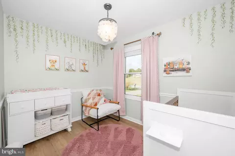 Bedroom - 7996 Serenity Ct, Frederick, MD 21701 photo 4 of 7