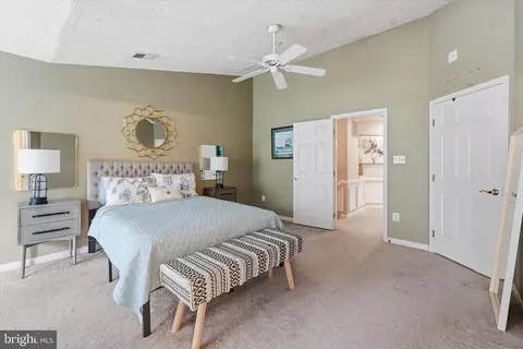 Bedroom - 1721 Algonquin Rd, Frederick, MD 21701 photo 4 of 8