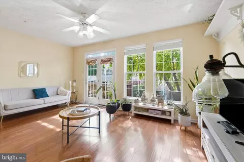 Living - 1721 Algonquin Rd, Frederick, MD 21701 photo 1 of 3