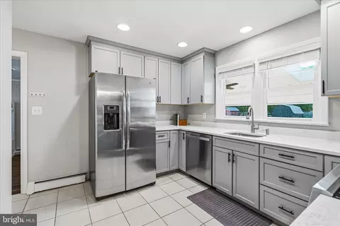 Kitchen - 7903 Clover Hill Dr, Frederick, MD 21702 photo 2 of 2