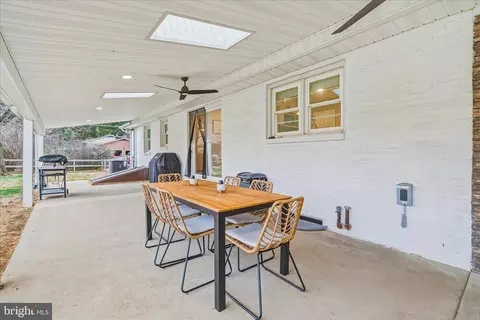 Exterior - 7903 Clover Hill Dr, Frederick, MD 21702 photo 4 of 6