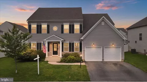 2003 Cohasset Ct, Frederick, MD 21702