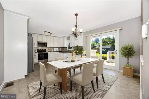 Dining - 612 Schley Ave, Frederick, MD 21702 photo 1 of 1