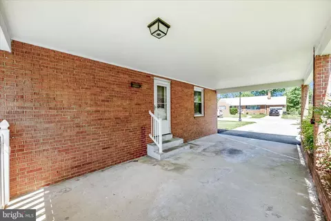 Exterior - 612 Schley Ave, Frederick, MD 21702 photo 10 of 11