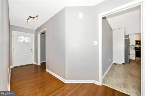Entry Way - 612 Schley Ave, Frederick, MD 21702 photo 2 of 2