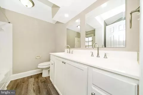 Entry Way - 129 A Fourth St, Frederick, MD 21701 photo 5 of 11