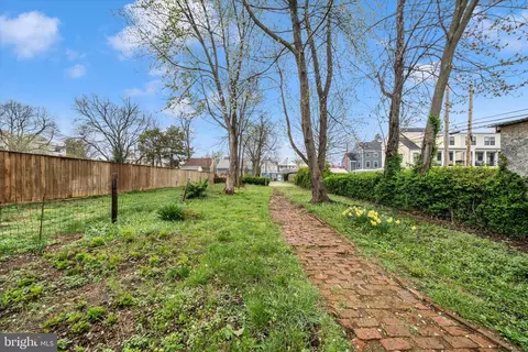 Exterior - 129 A Fourth St, Frederick, MD 21701 photo 10 of 18