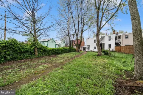 Exterior - 129 A Fourth St, Frederick, MD 21701 photo 17 of 18