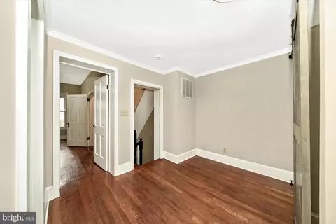 Entry Way - 129 A Fourth St, Frederick, MD 21701 photo 9 of 11