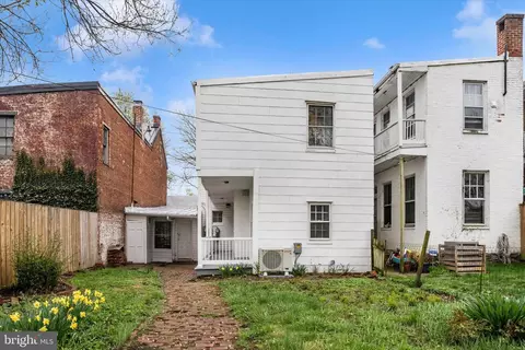 Exterior - 129 A Fourth St, Frederick, MD 21701 photo 13 of 18
