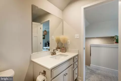 Entry Way - 6150 Aster View Ln, Frederick, MD 21703 photo 11 of 12