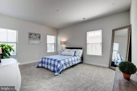 Bedroom - 6150 Aster View Ln, Frederick, MD 21703 photo 1 of 7
