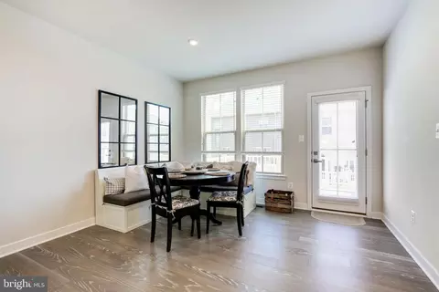 Entry Way - 6150 Aster View Ln, Frederick, MD 21703 photo 4 of 12