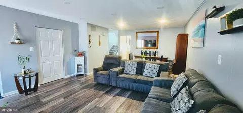 Entry Way - Undisclosed, Frederick, MD 21702 photo 1 of 6